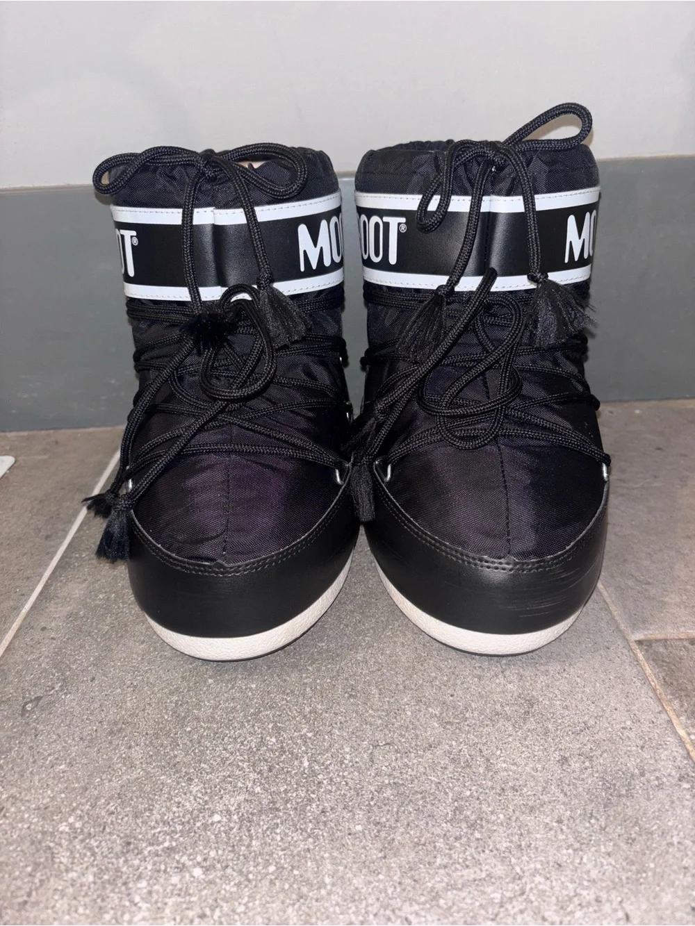 Moon Boot Icon Low Nylon Boot ‘Black’